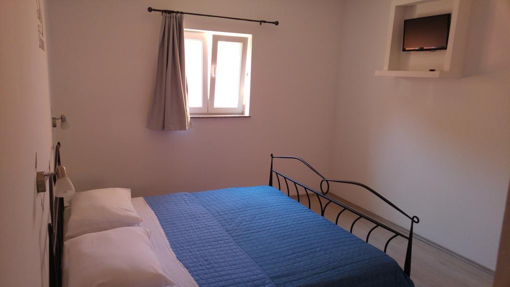 Apartment Perun Podstrana Luaran gambar