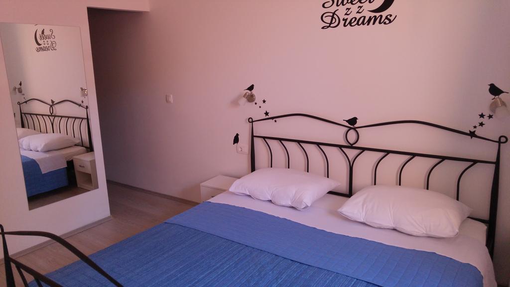 Apartment Perun Podstrana Luaran gambar